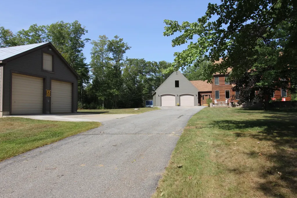 110 Center Bridge Road Turner ME 04282