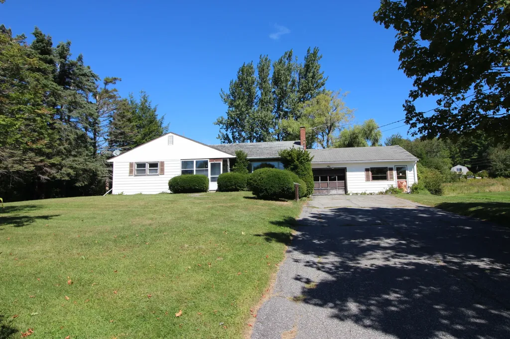 11 Melvin Heights Road Camden ME 04843
