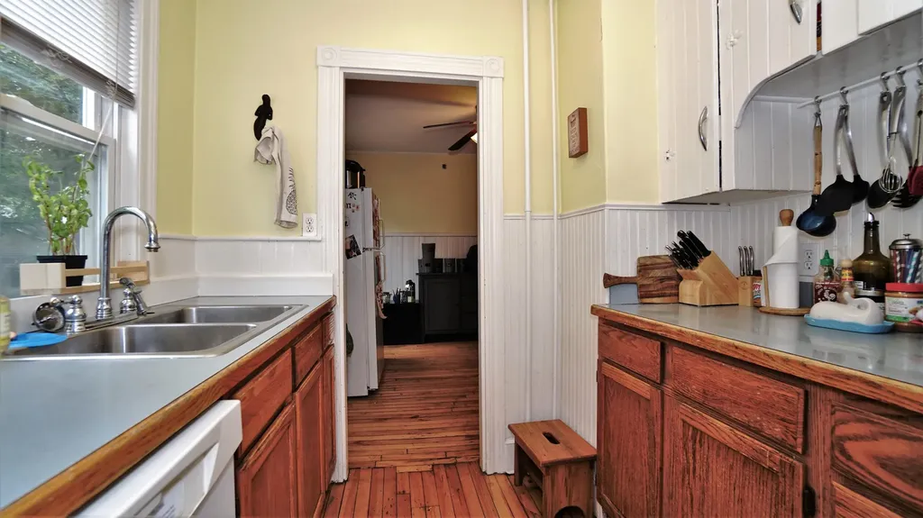 14-16 Inverness Street Portland ME 04103