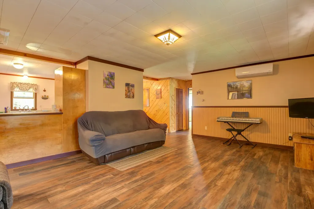 214 Deer Hill Road Waterford ME 04088