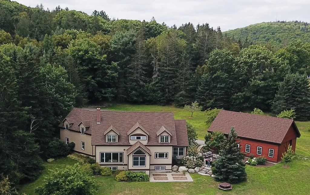 52 Dole Hill Road Holden ME 04429