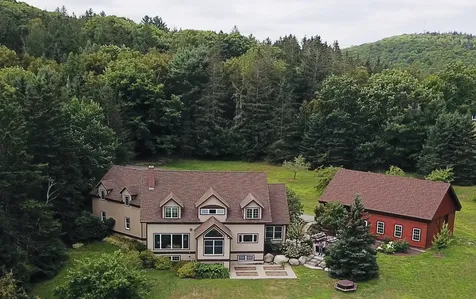 52 Dole Hill Road Holden ME 04429