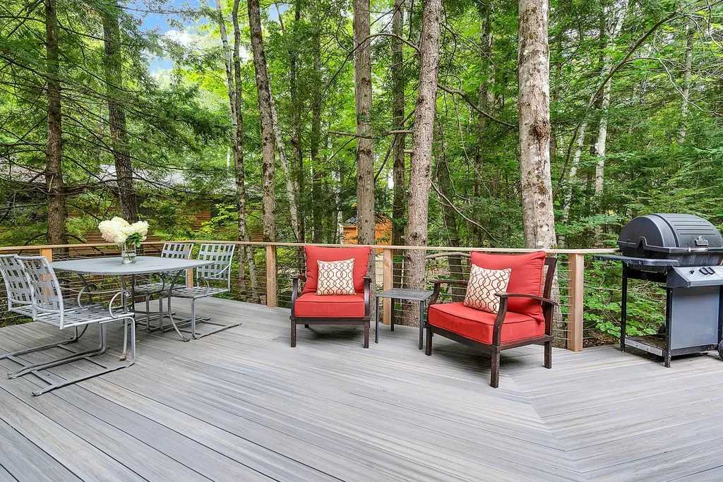 113 Moose Pond Drive Bridgton ME 04009