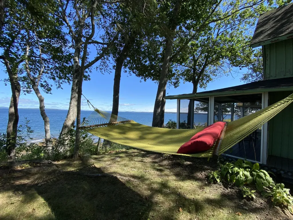 750 Shore Road Northport ME 04849