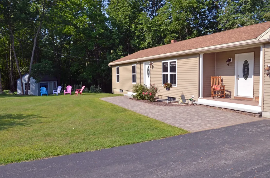 31 Frost Hill Road Norway ME 04268
