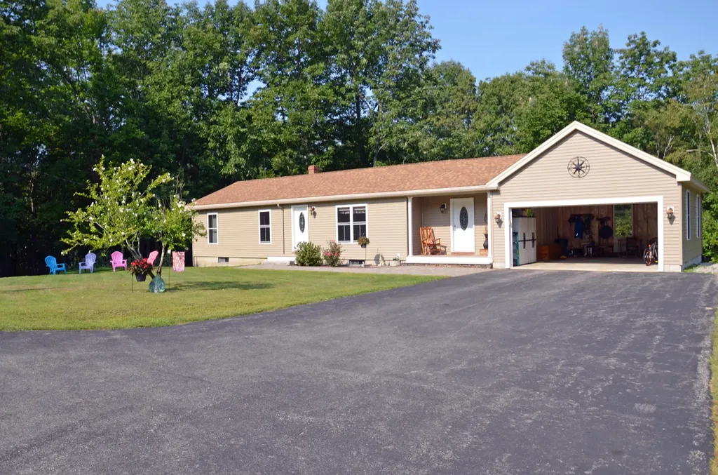 31 Frost Hill Road Norway ME 04268