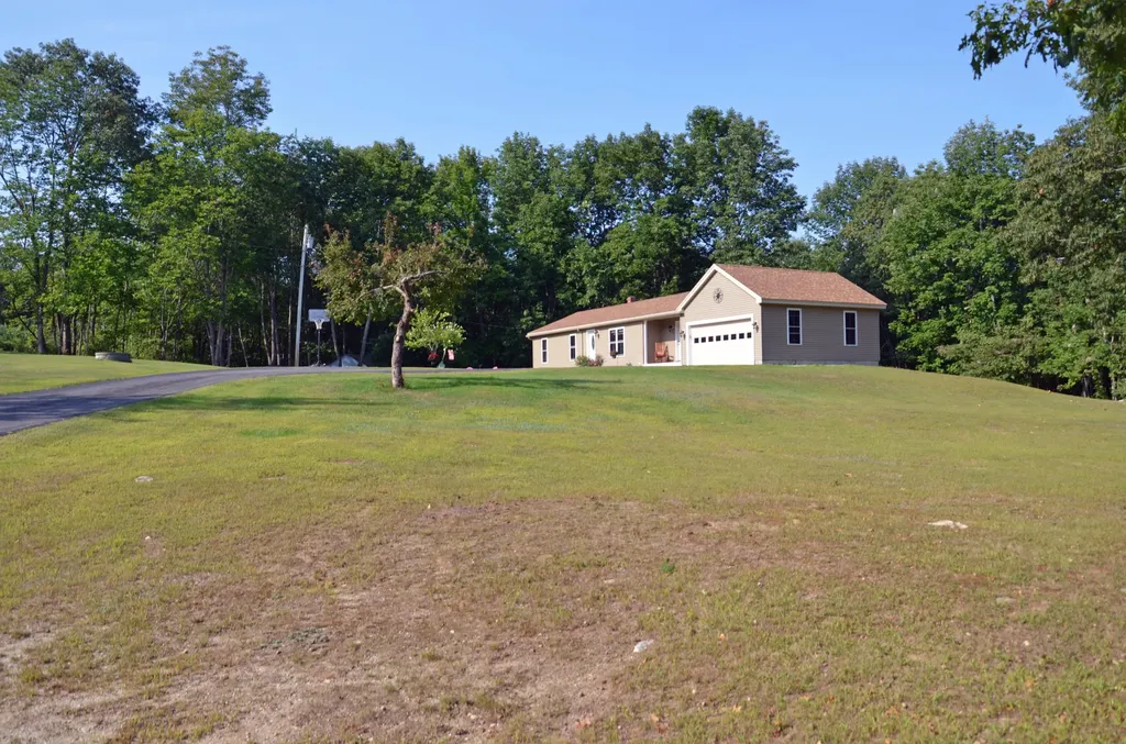 31 Frost Hill Road Norway ME 04268