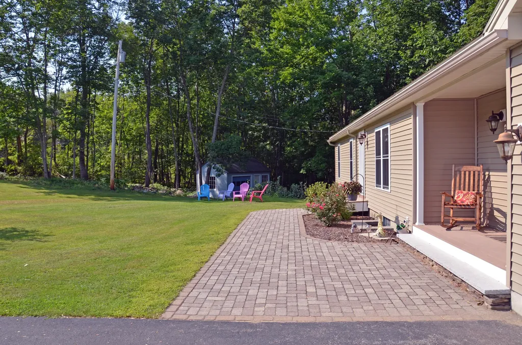 31 Frost Hill Road Norway ME 04268