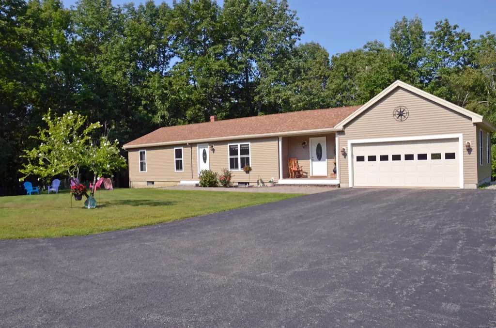 31 Frost Hill Road Norway ME 04268