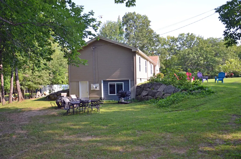 31 Frost Hill Road Norway ME 04268