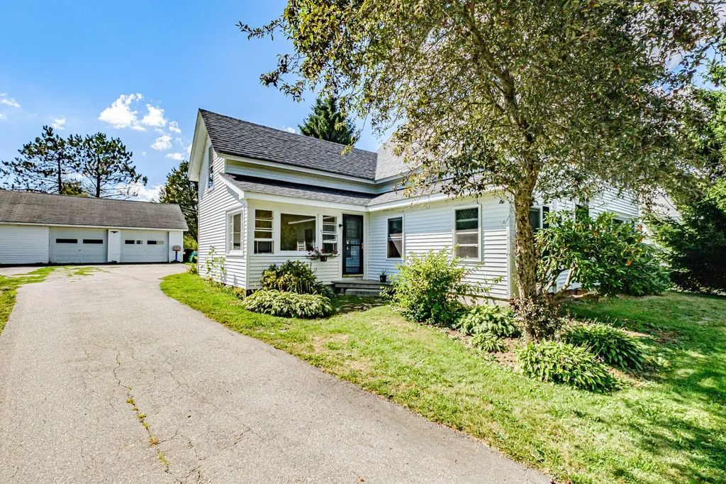 465 Ash Point Drive Owls Head ME 04854