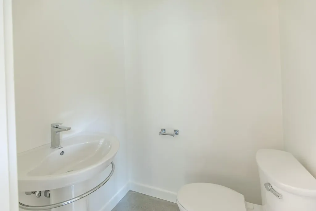 14 Peter Robin Way Freeport ME 04032