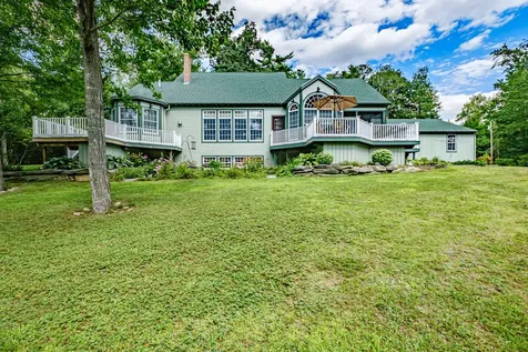 74 Liberty Road Washington ME 04574