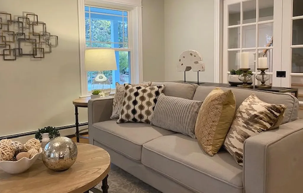 24 Redlon Road Portland ME 04102