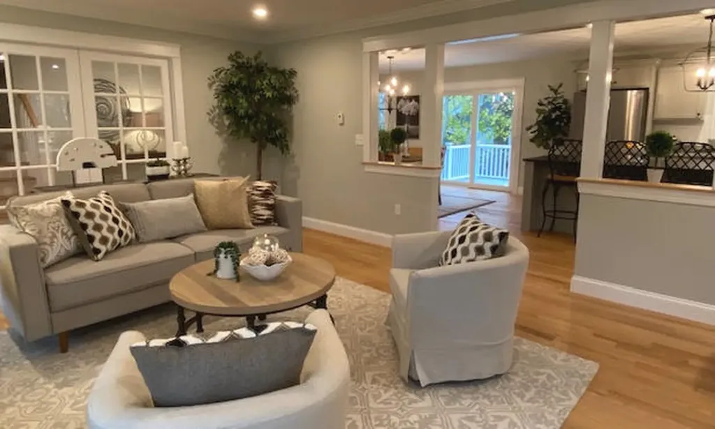 24 Redlon Road Portland ME 04102