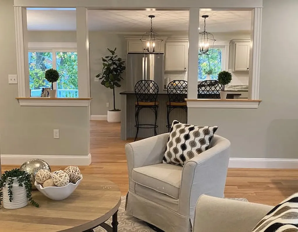 24 Redlon Road Portland ME 04102