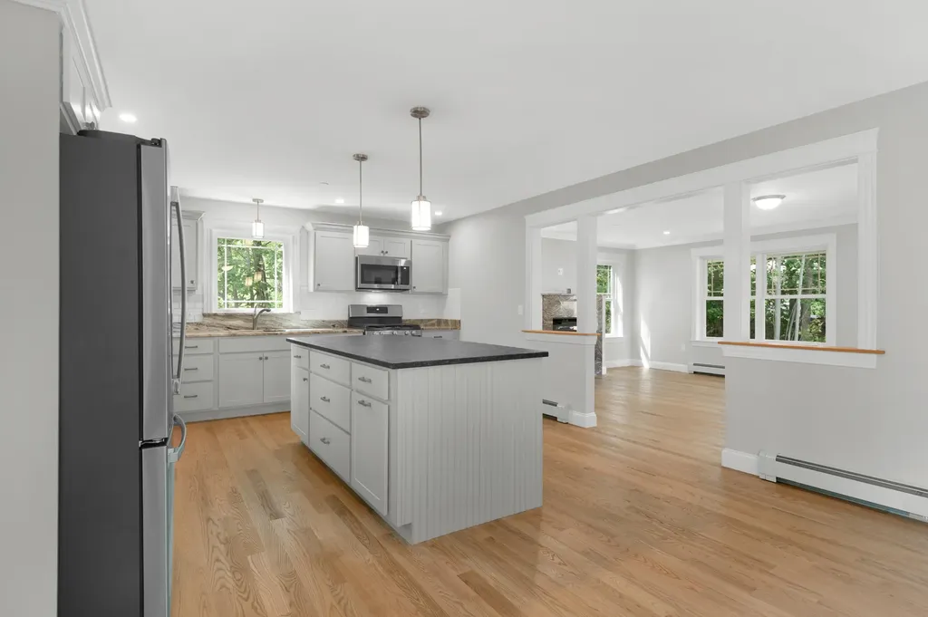 24 Redlon Road Portland ME 04102
