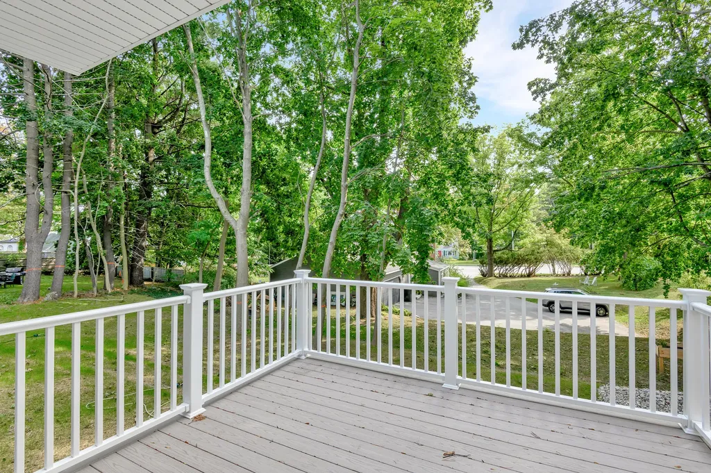 24 Redlon Road Portland ME 04102