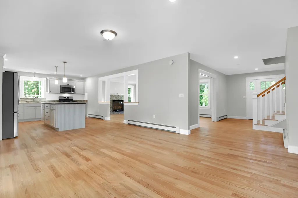 24 Redlon Road Portland ME 04102