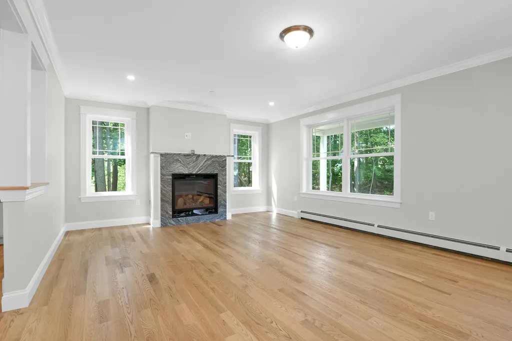 24 Redlon Road Portland ME 04102