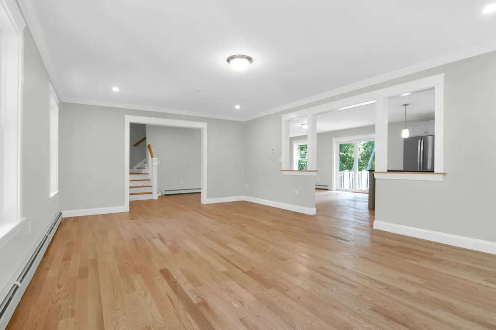 24 Redlon Road Portland ME 04102