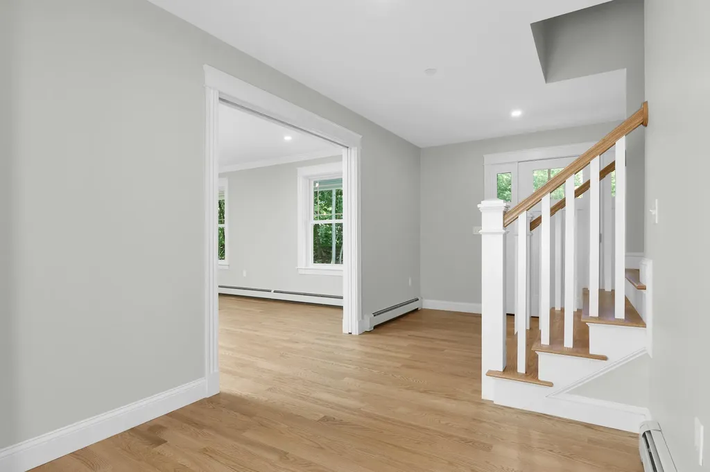 24 Redlon Road Portland ME 04102