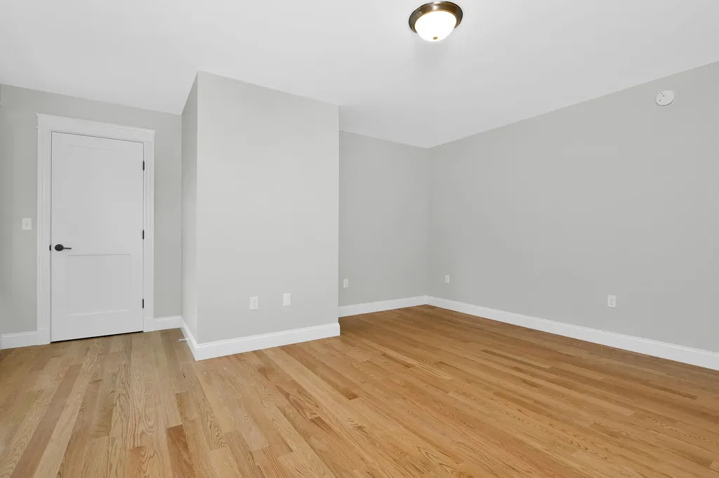 24 Redlon Road Portland ME 04102
