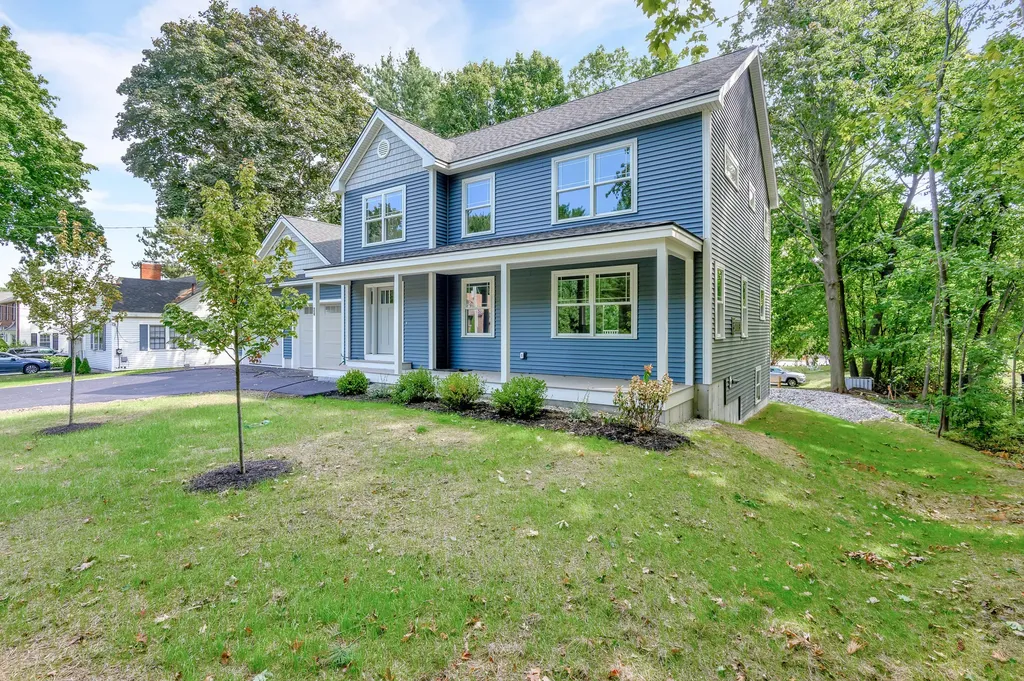 24 Redlon Road Portland ME 04102