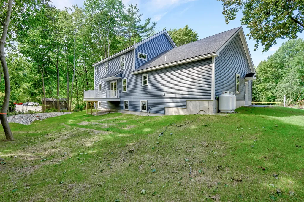 24 Redlon Road Portland ME 04102