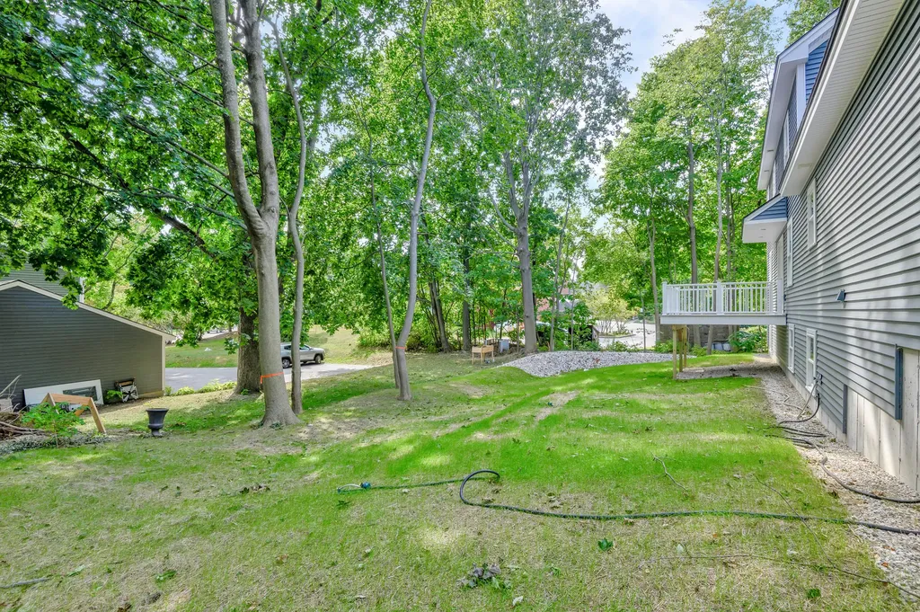 24 Redlon Road Portland ME 04102