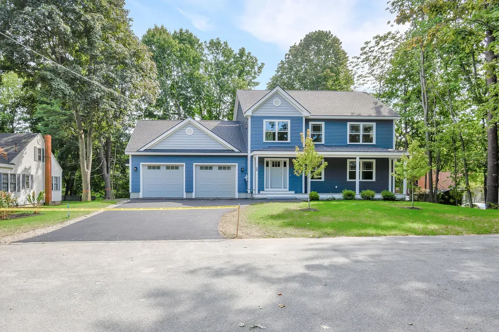 24 Redlon Road Portland ME 04102