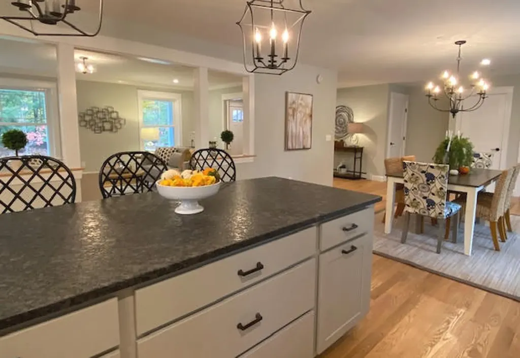 24 Redlon Road Portland ME 04102