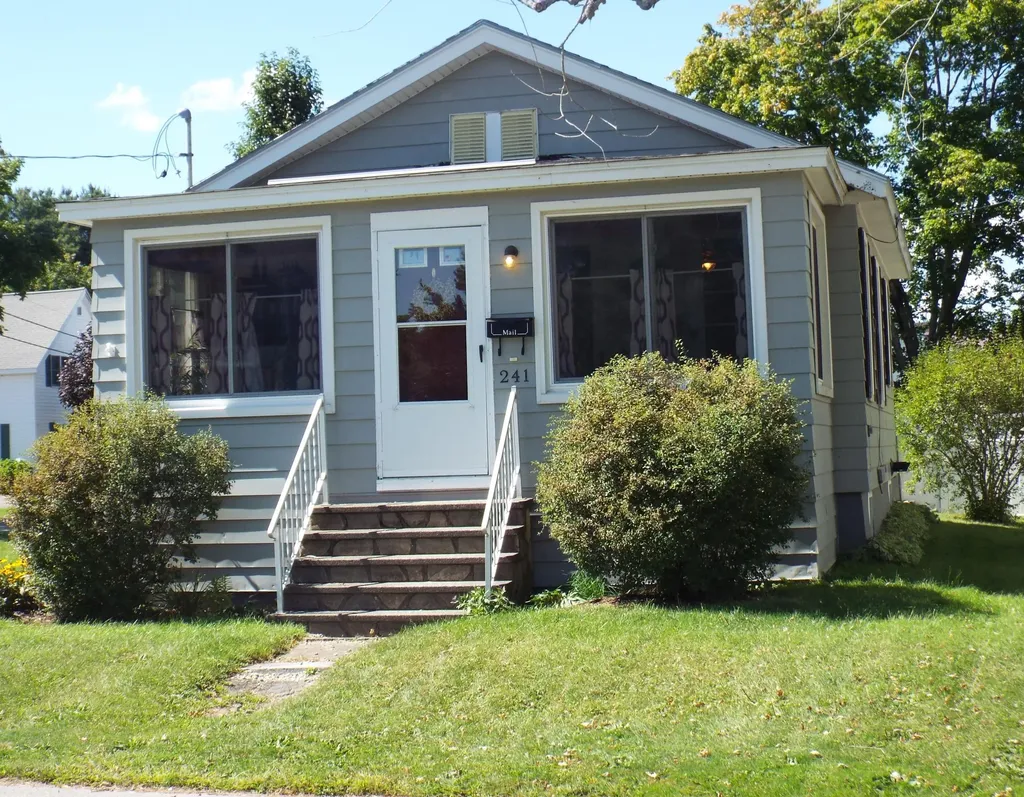 241 14th Street Bangor ME 04401