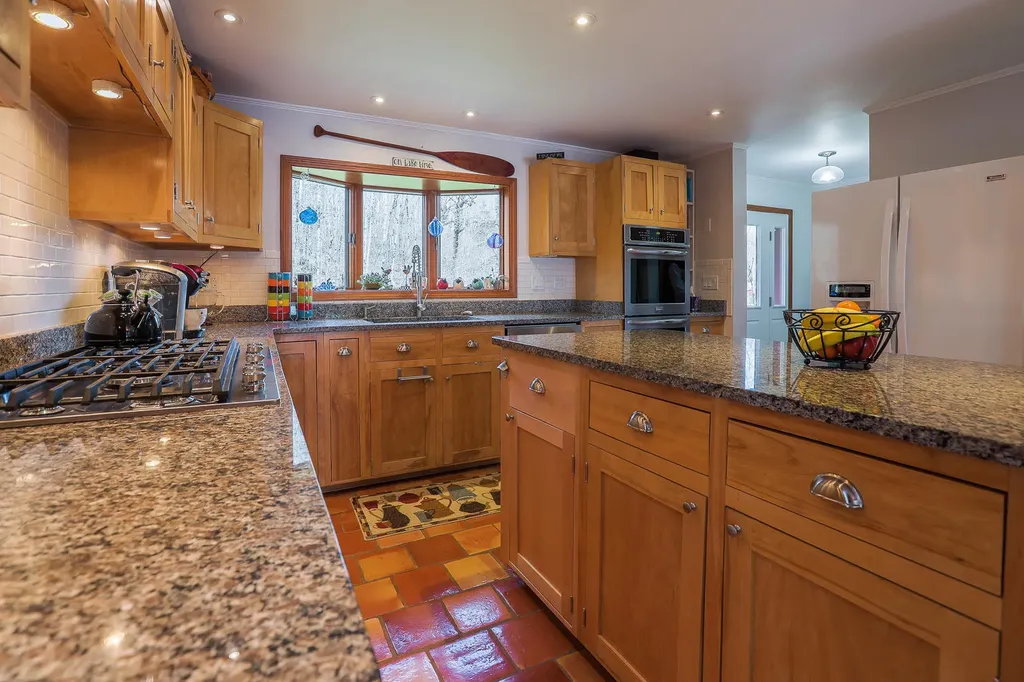 37 Hurd Point Road Dedham ME 04429