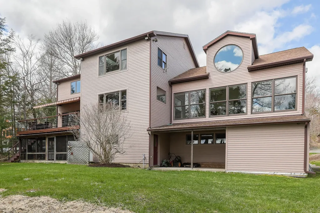 37 Hurd Point Road Dedham ME 04429