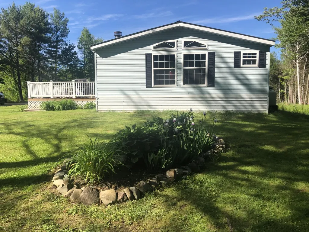 573 Lower Detroit Road Plymouth ME 04969