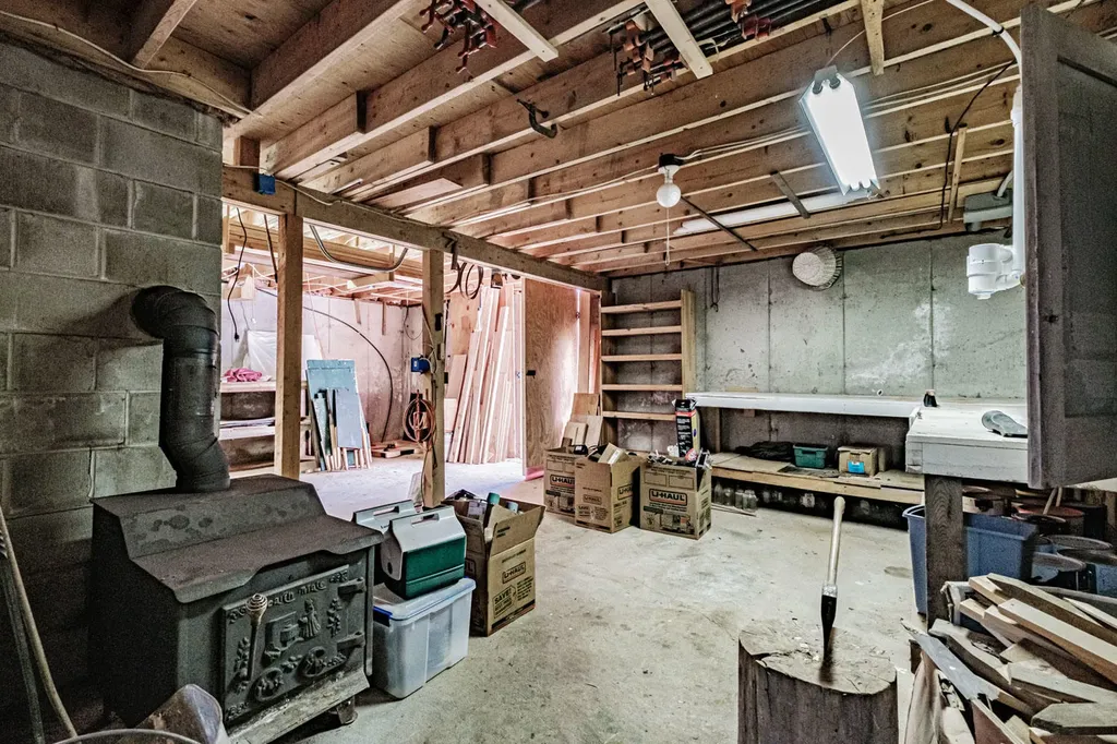 45 Lawrence Road Gray ME 04039