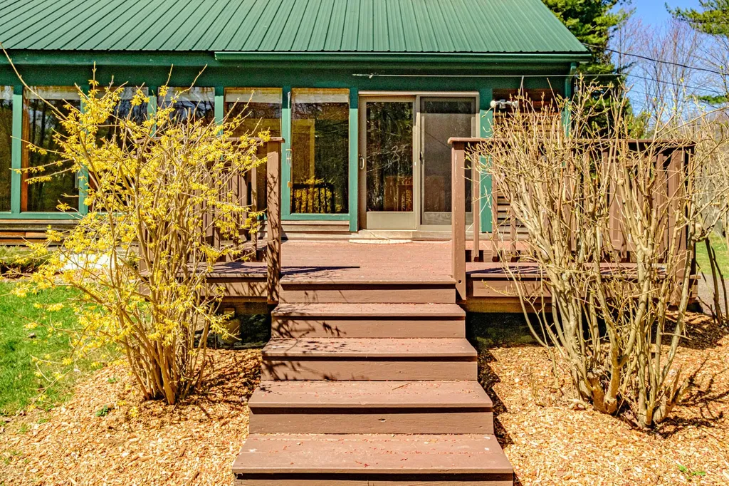 45 Lawrence Road Gray ME 04039