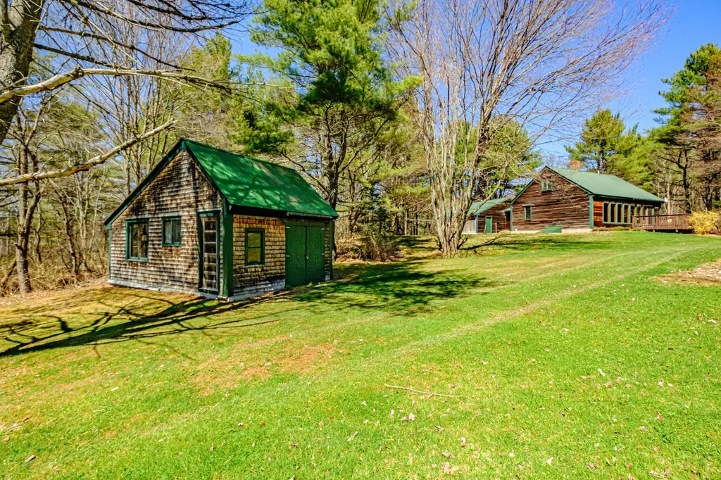 45 Lawrence Road Gray ME 04039