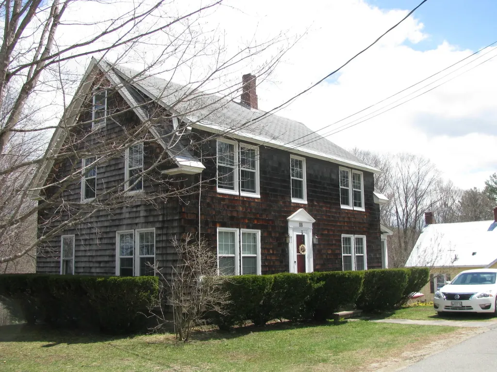 16 Stockford Avenue S Wilton ME 04294