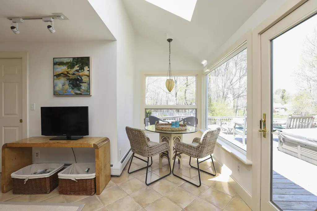 23 Pleasant Street Kennebunk ME 04043