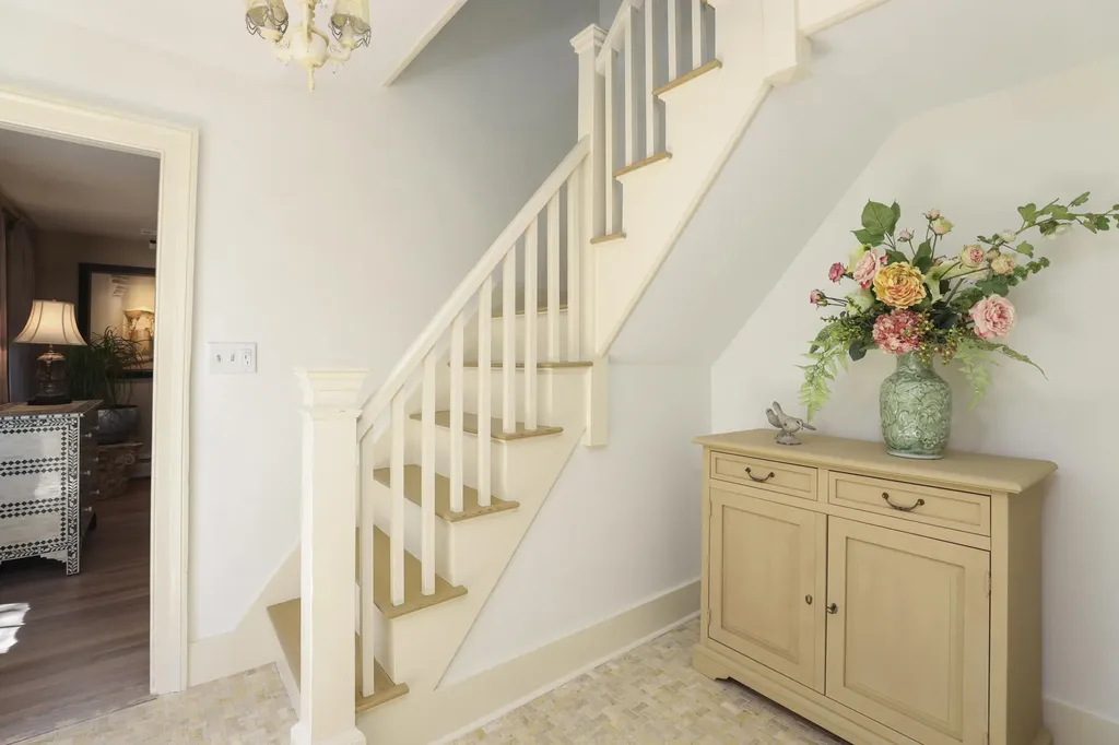 23 Pleasant Street Kennebunk ME 04043