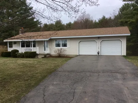 6 Mitchell Road Waterville ME 04901