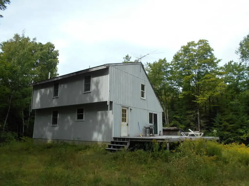 216 Perkins Road Burnham ME 04922