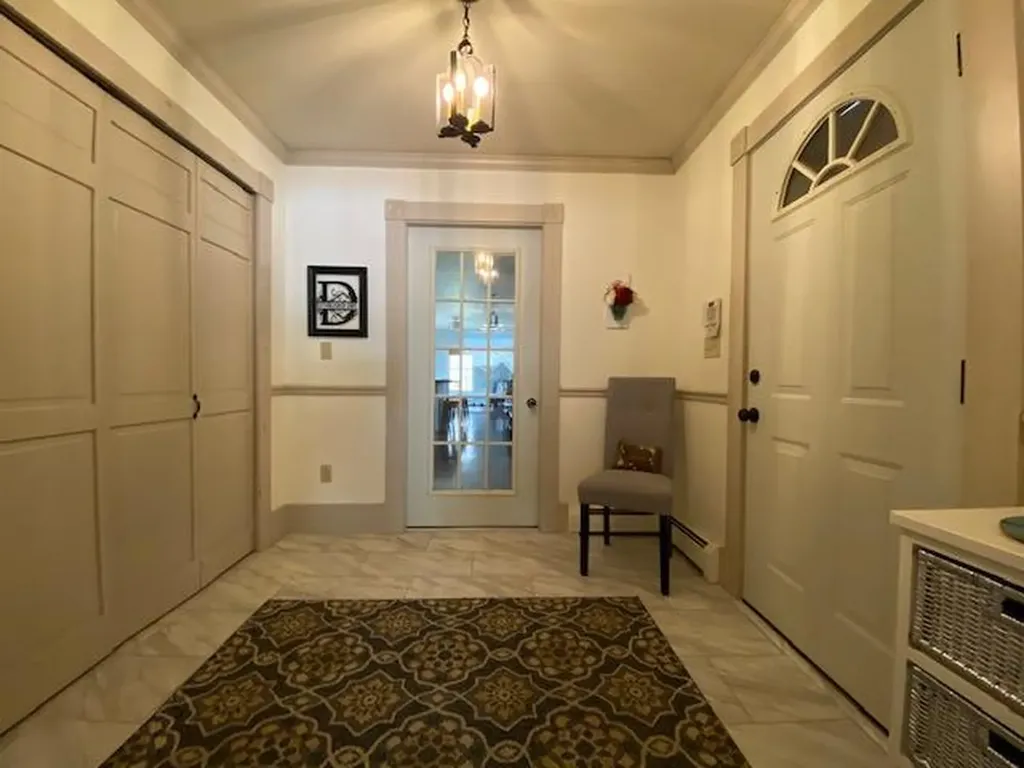 19 Jamison Place Manchester ME 04351