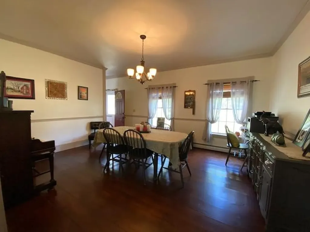 19 Jamison Place Manchester ME 04351