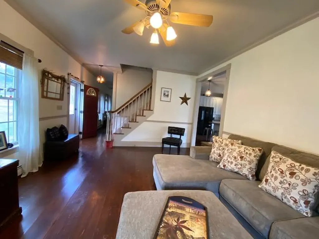 19 Jamison Place Manchester ME 04351