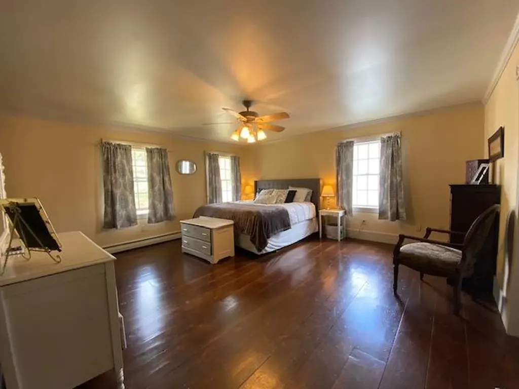 19 Jamison Place Manchester ME 04351