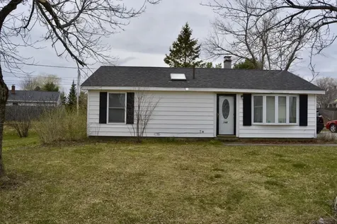 148 Falvey Street Bangor ME 04401