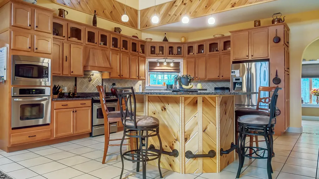 707 Hampden Road Carmel ME 04419